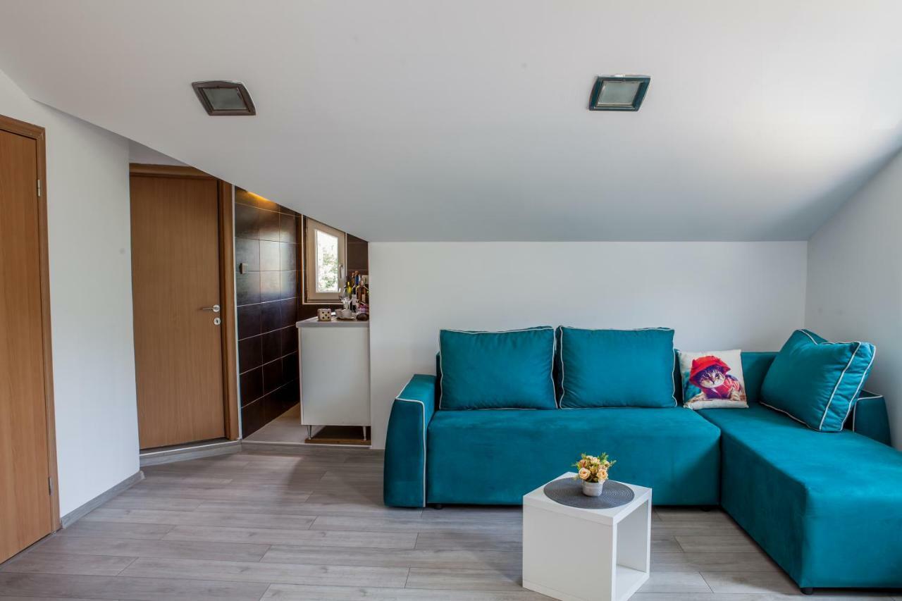 Ana Apartments Cetinje Ngoại thất bức ảnh