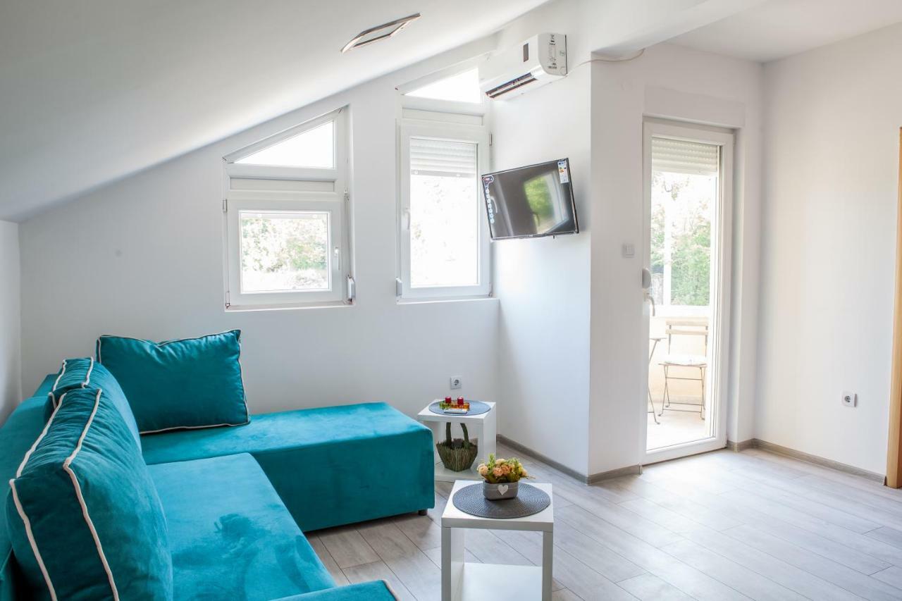 Ana Apartments Cetinje Ngoại thất bức ảnh