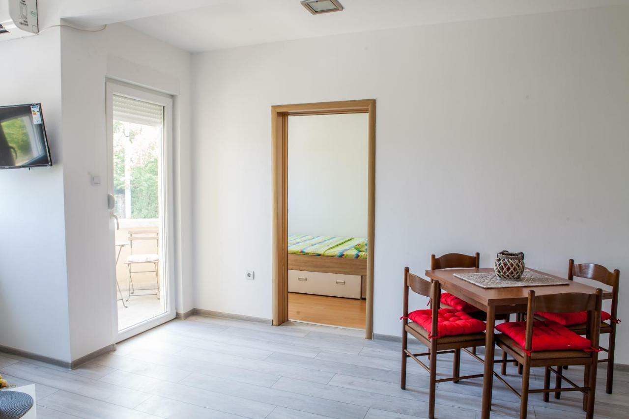 Ana Apartments Cetinje Ngoại thất bức ảnh